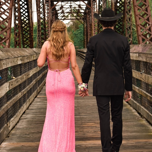 Sherri Hill, Worn once so cute size 4 - Picture 2 of 3